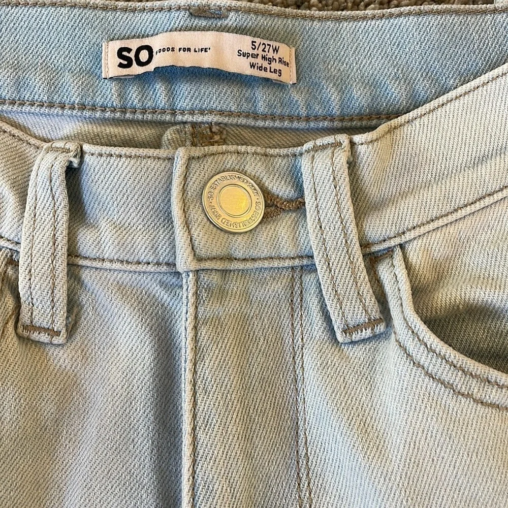 SO ultra high rise wide leg jeans light wash 5/27